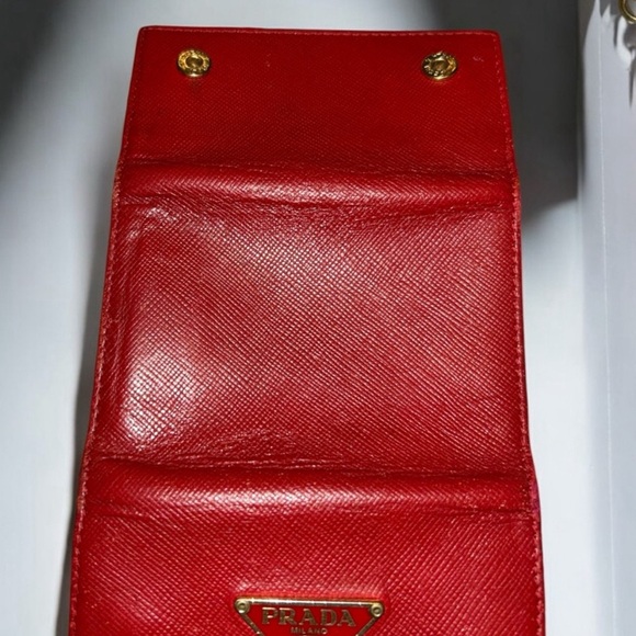 Prada Vintage
Saffiano Leather Red
Key Holder Wallet EUC - Picture 5 of 5